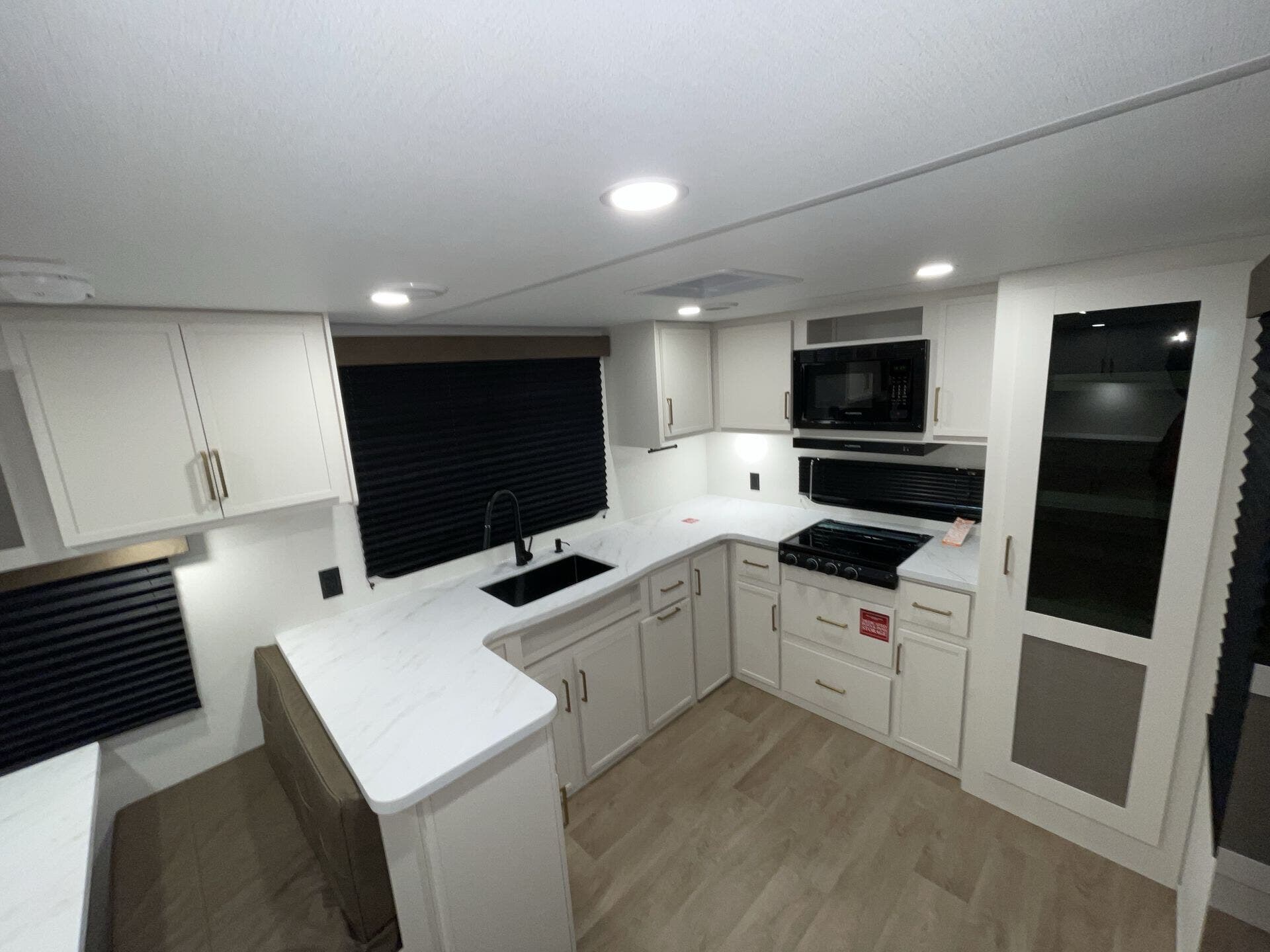 2026 Transcend 285RKT by Grand Design from McClain's Longhorn RV in Sanger, Texas