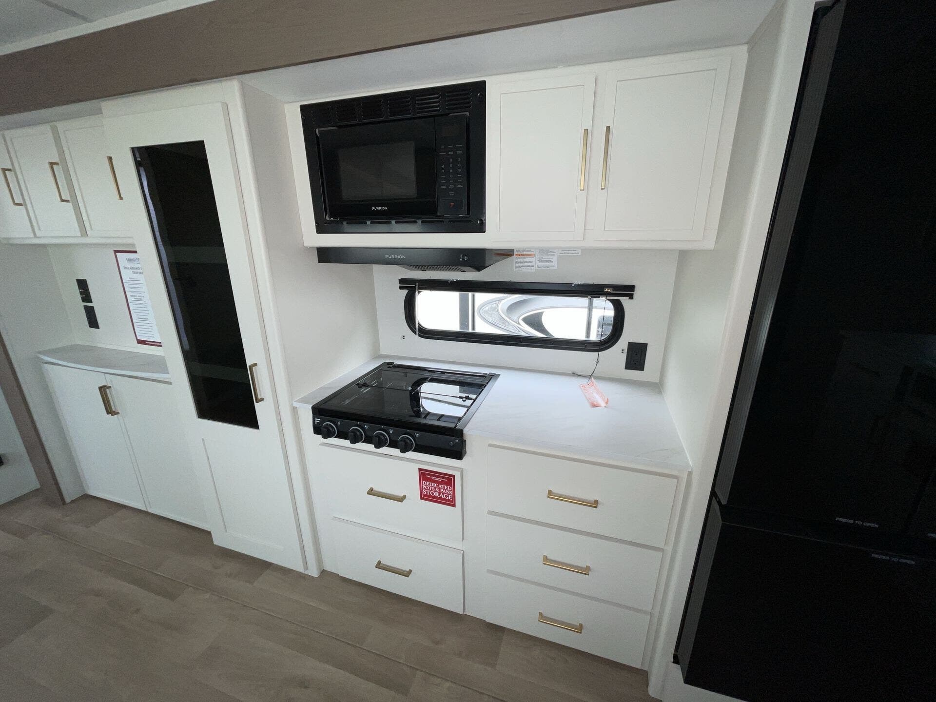 2026 Transcend Xplor 26RBX by Grand Design from McClain's Longhorn RV in Sanger, Texas