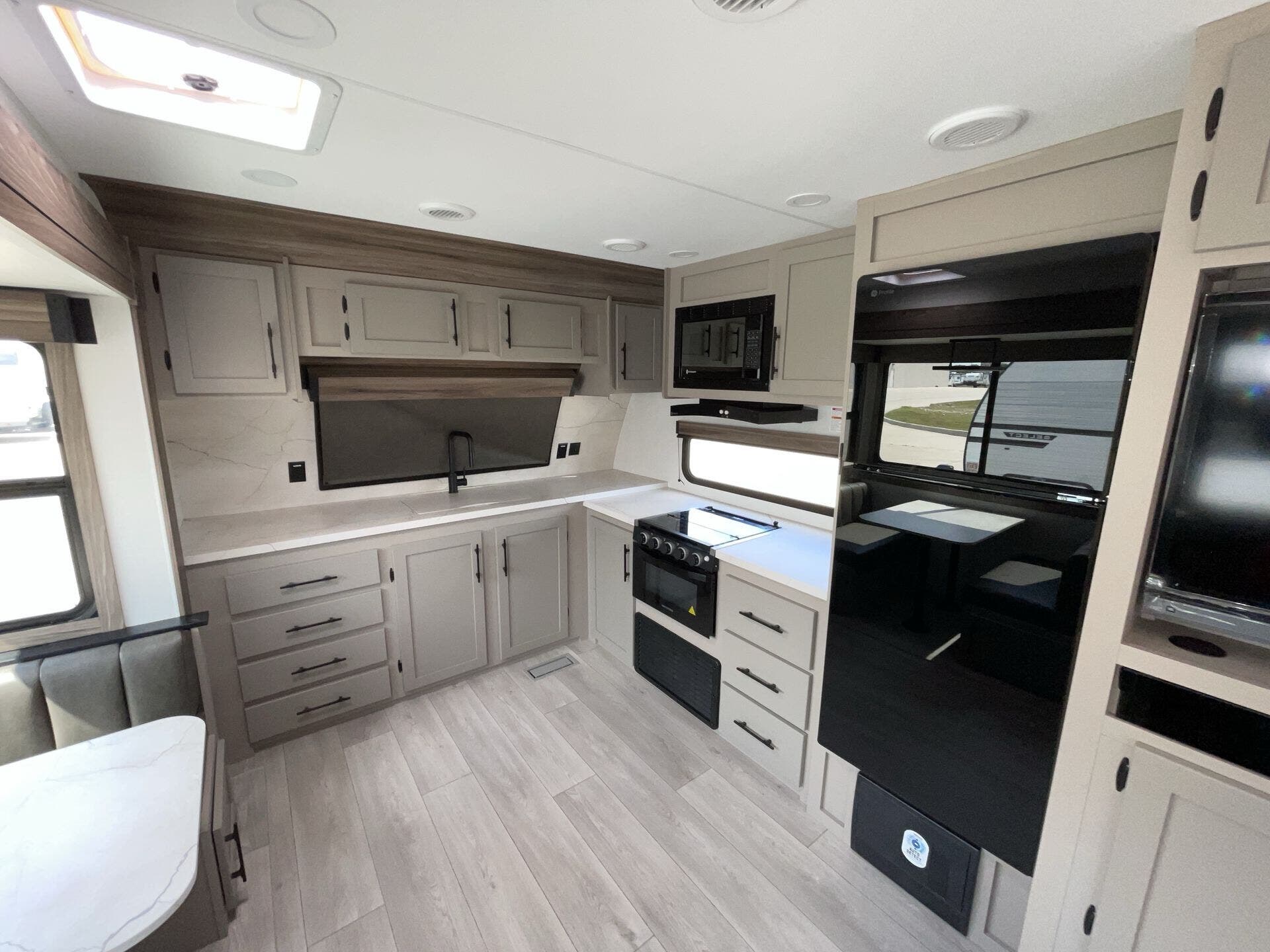 2026 Connect 282FKK by K-Z from McClain's Longhorn RV in Sanger, Texas