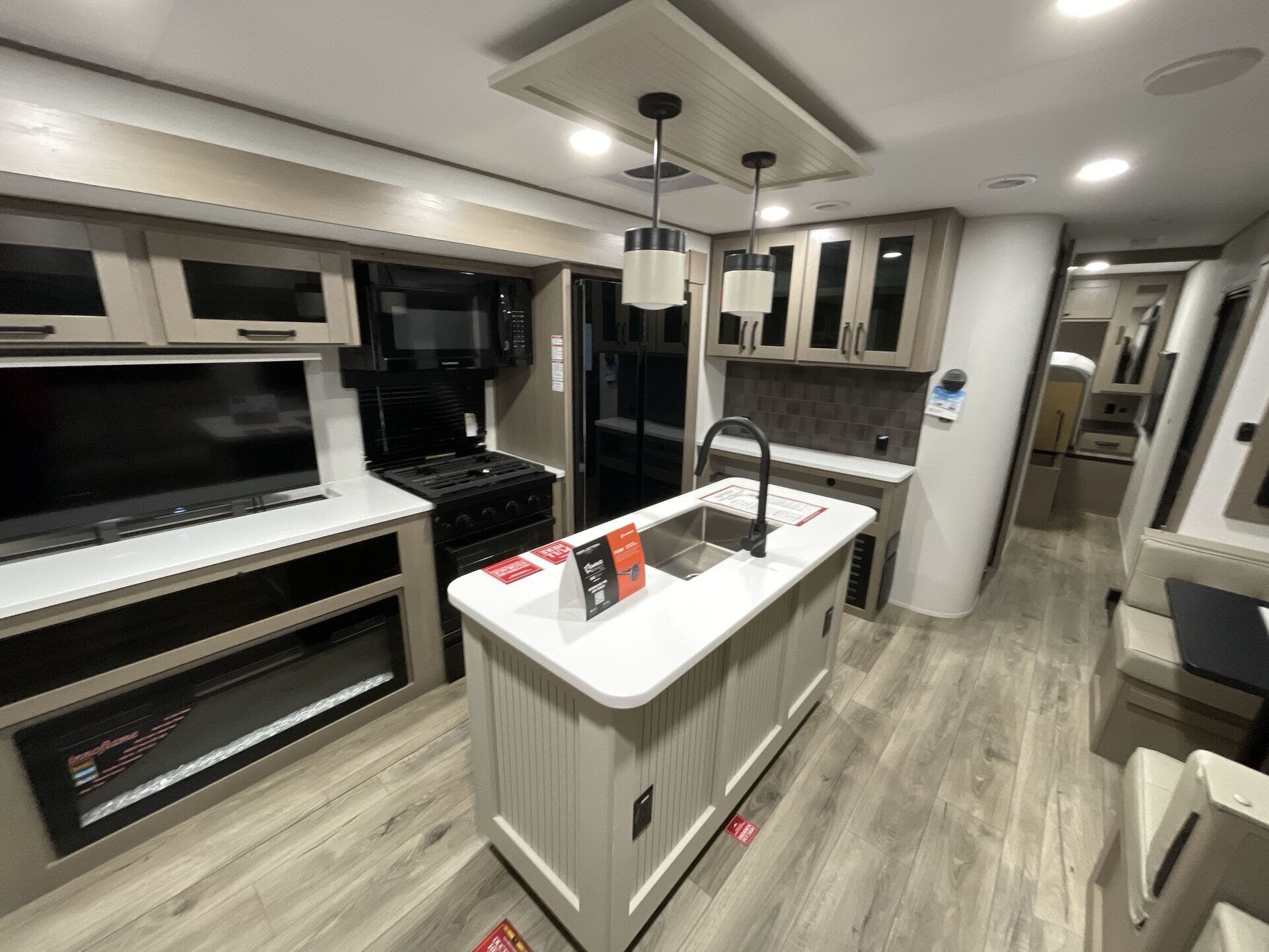2026 Grand Design Reflection 342BHTS - New Travel Trailer For Sale by McClain's Longhorn RV in Sanger, Texas