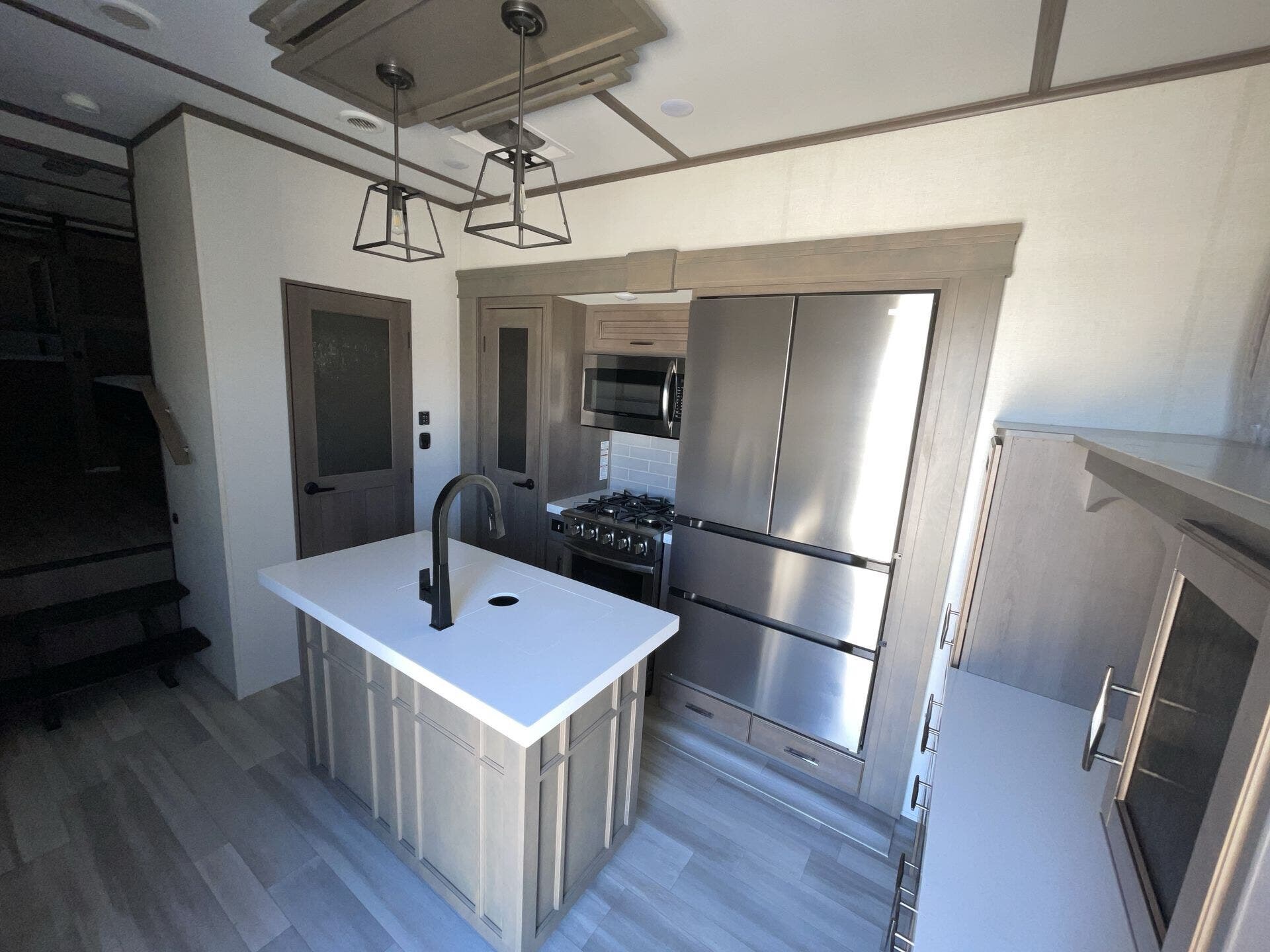 2024 Solitude 380FL by Grand Design from McClain's Longhorn RV in Sanger, Texas