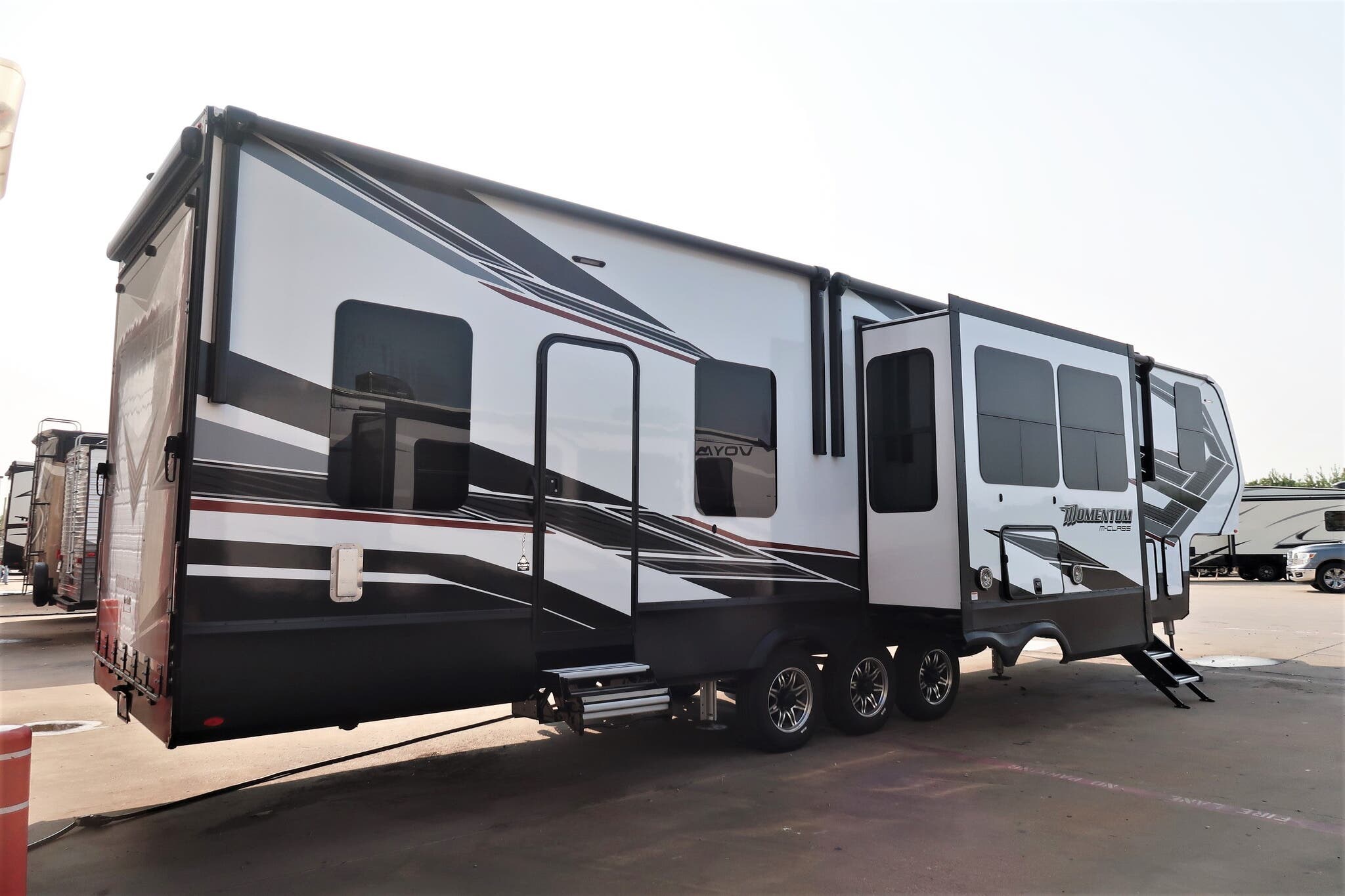 2021 Grand Design Momentum 381M RV For Sale In Fort Worth TX 76140 93389 RVUSA Classifieds