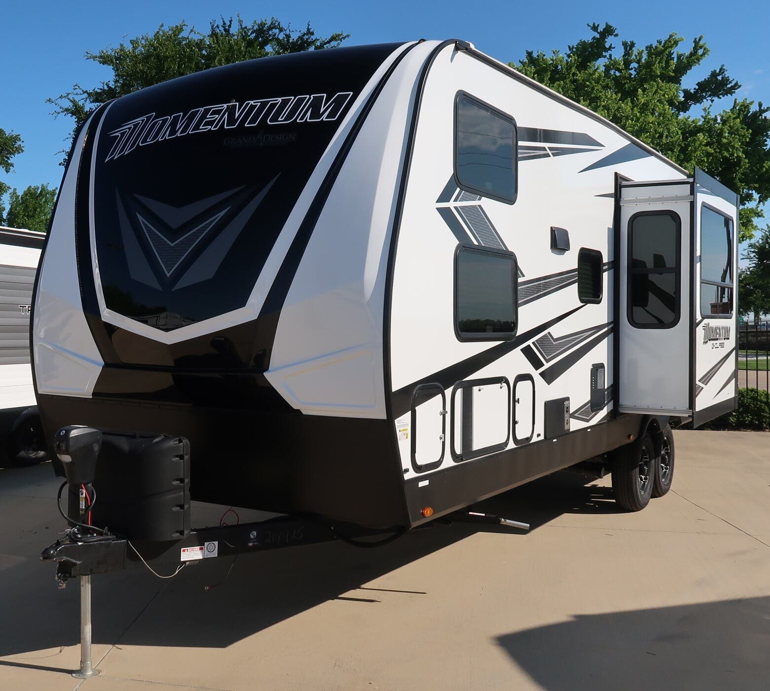 2021 Grand Design Momentum 29GO RV for Sale in Fort Worth, TX 76140 ...