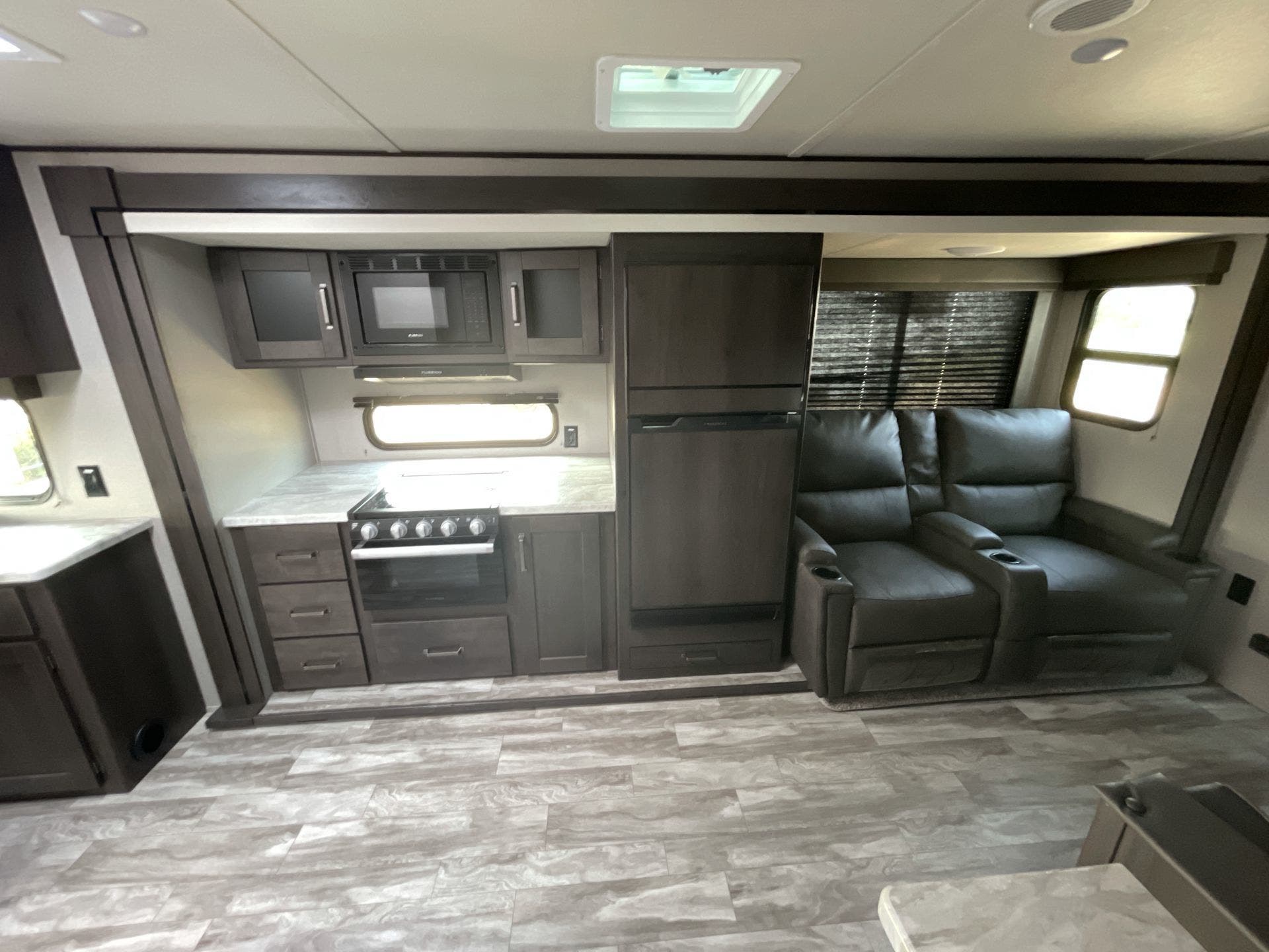 2022 Grand Design Transcend Xplor 240ML RV For Sale In Fort Worth TX 
