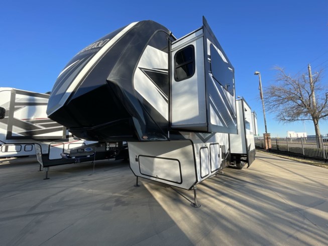 2022 Grand Design Momentum 376THS-R - New Toy Hauler For Sale by McClain