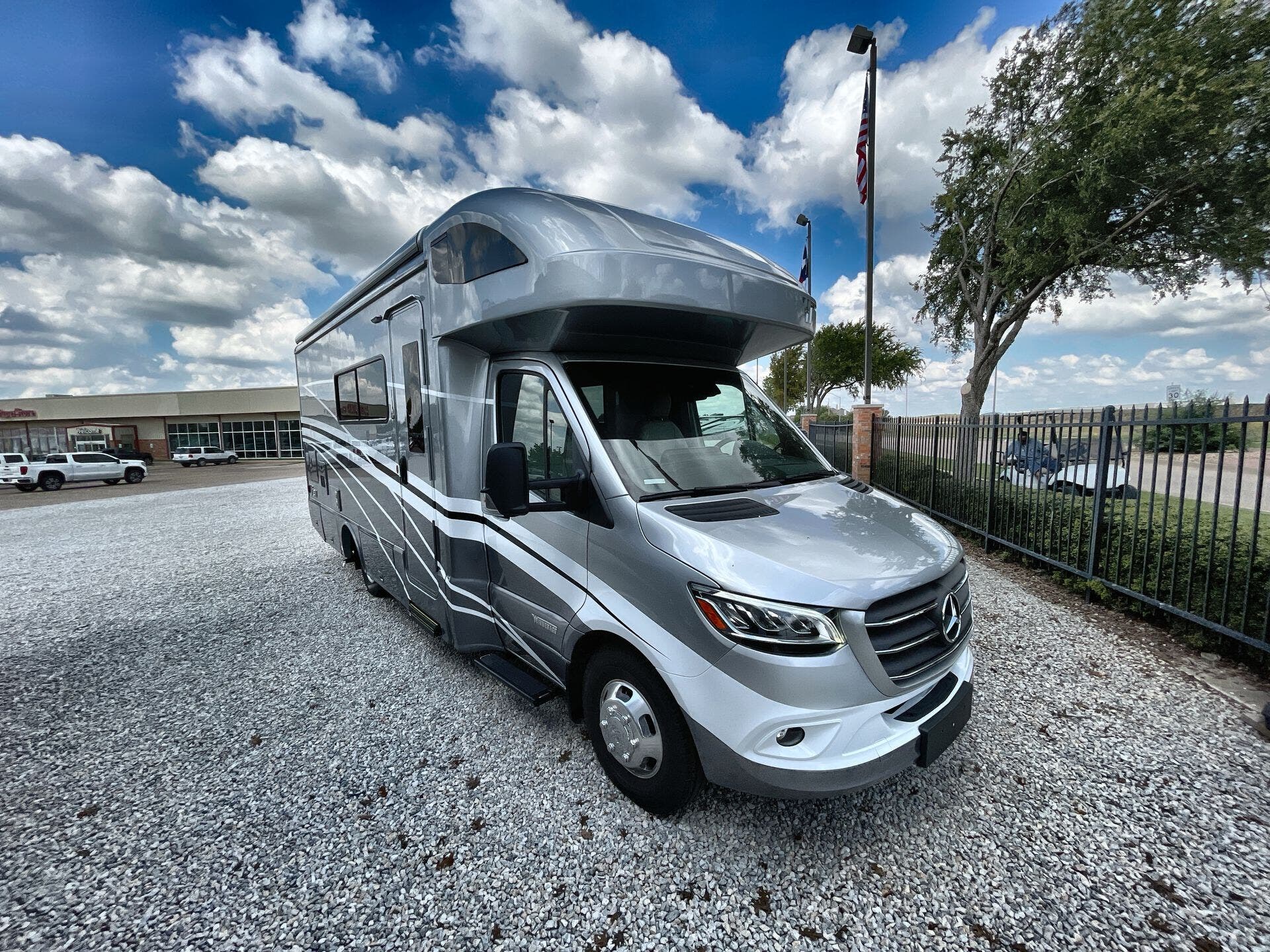 2022 Winnebago View 24D RV for Sale in Fort Worth, TX 76140 98147