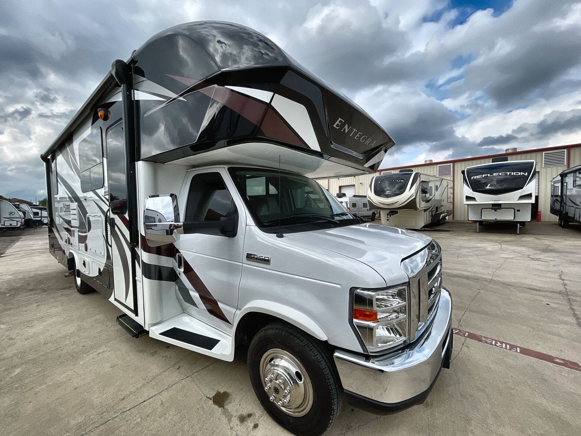 2020 Entegra Coach Esteem 27U RV for Sale in Fort Worth, TX 76140