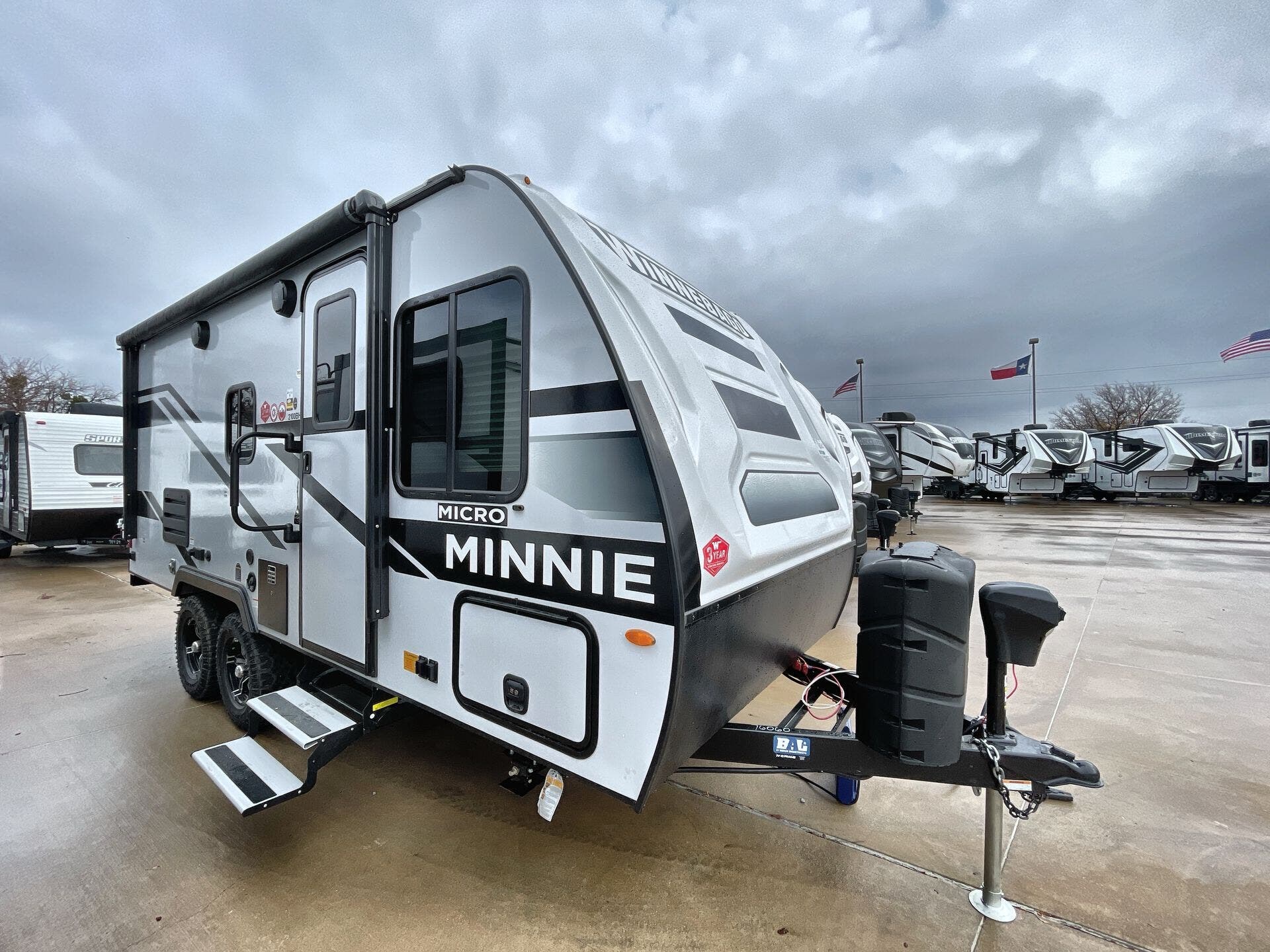 2023 Winnebago Micro Minnie 2100BH RV for Sale in Fort Worth, TX 76140