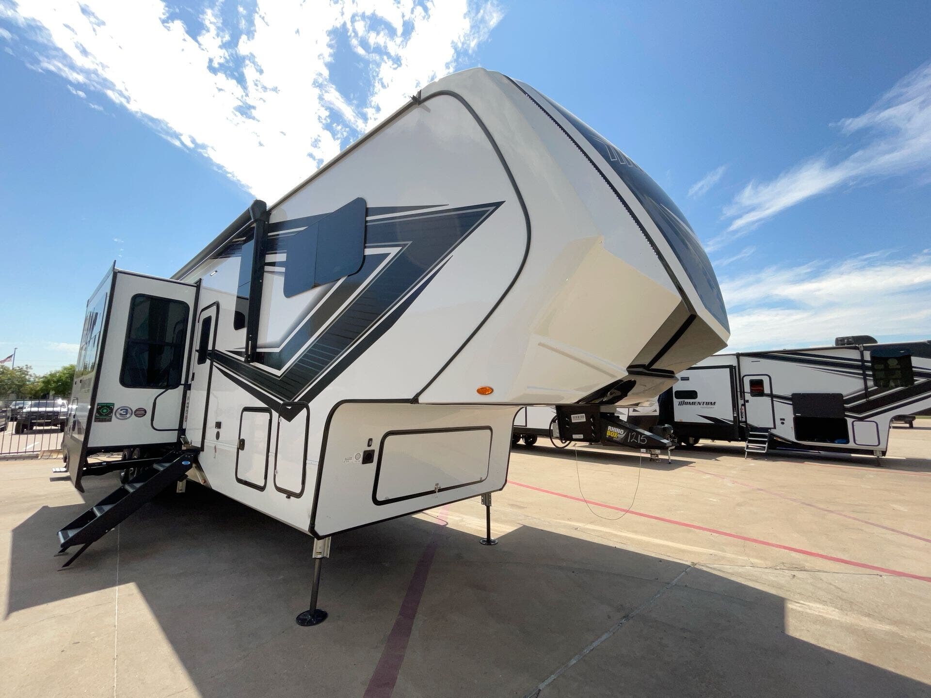 2023 Grand Design Momentum 381MS RV for Sale in Fort Worth, TX 76140 ...