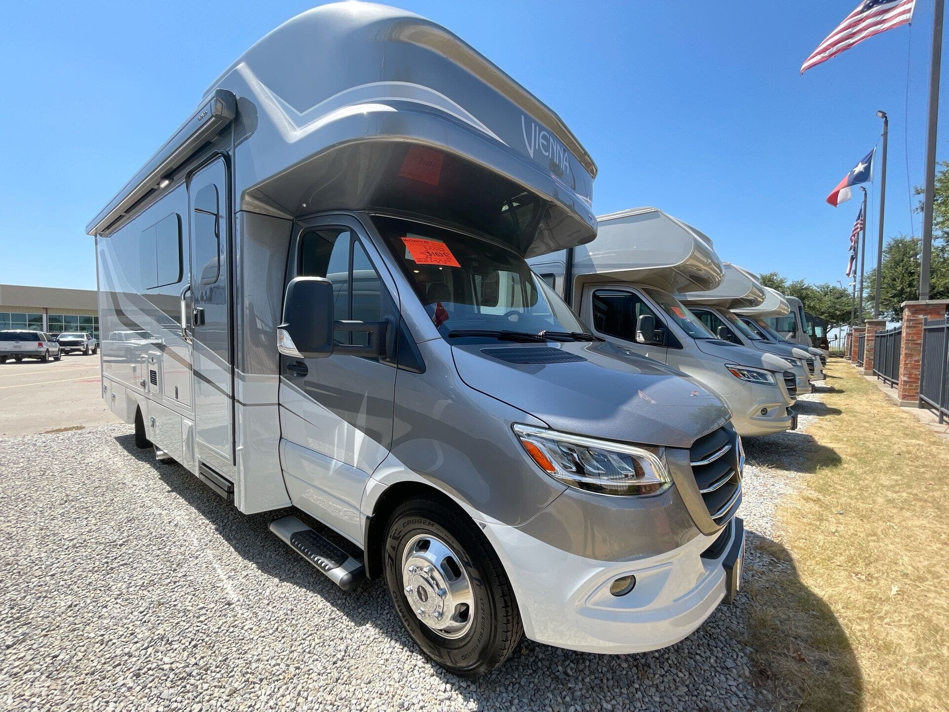 2024 Renegade VIENNA 25VRMC RV for Sale in Fort Worth, TX 76140 11103