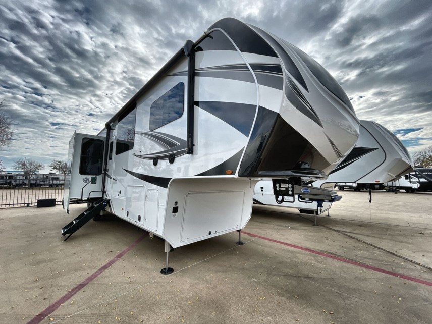 New 2024 Grand Design Solitude 376RD available in Fort Worth, Texas