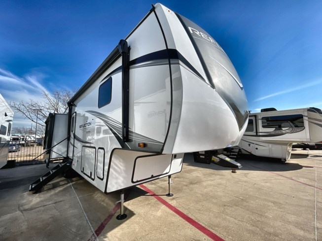 New 2024 Grand Design Reflection 320MKS available in Sanger, Texas