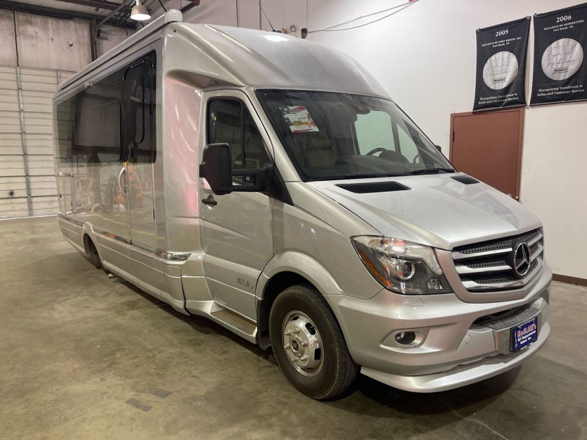 Used 2019 Airstream Atlas TOMMY BAHAMA available in Fort Worth, Texas