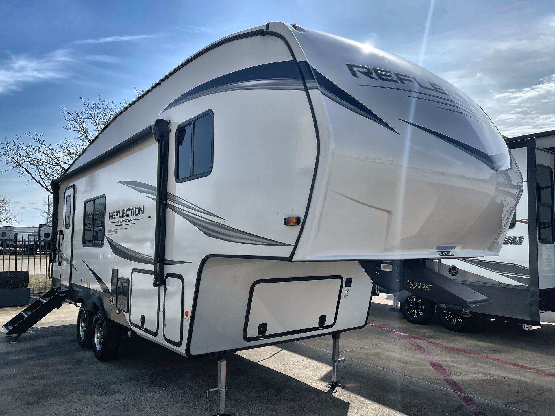 2025 Grand Design Reflection 100 22RK