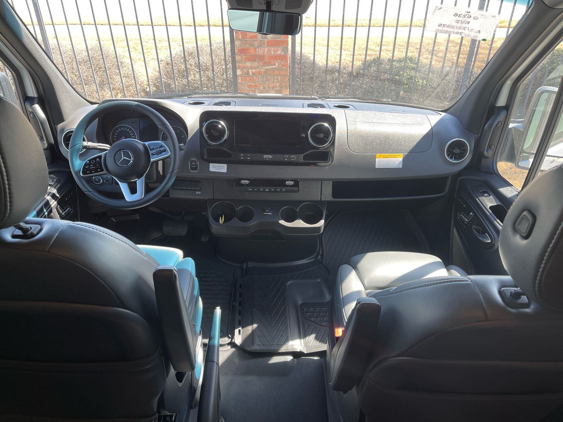 2024 Mercedes Benz Sprinter 3500 photo 15