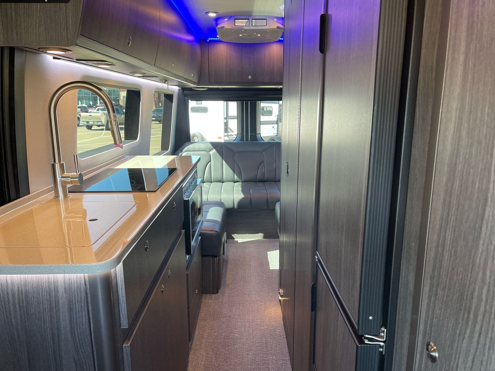 2024 Mercedes Benz Sprinter 3500 photo 2