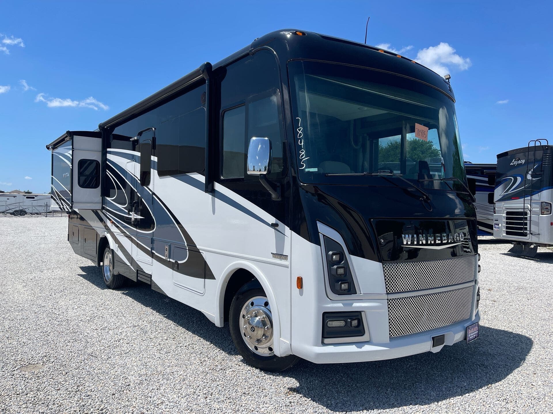New 2025 Winnebago Vista 33K available in Fort Worth, Texas