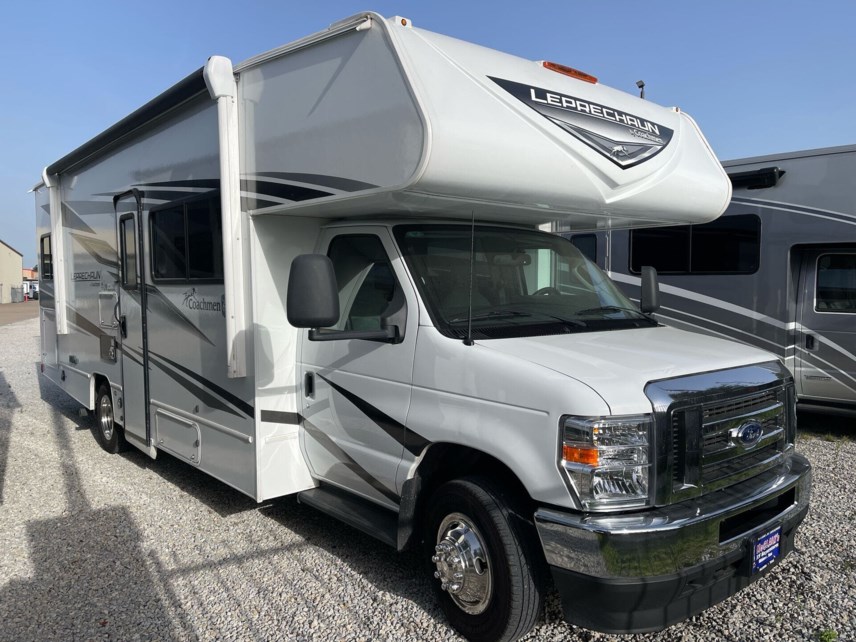 Used 2025 Coachmen Leprechaun 260QB available in Fort Worth, Texas