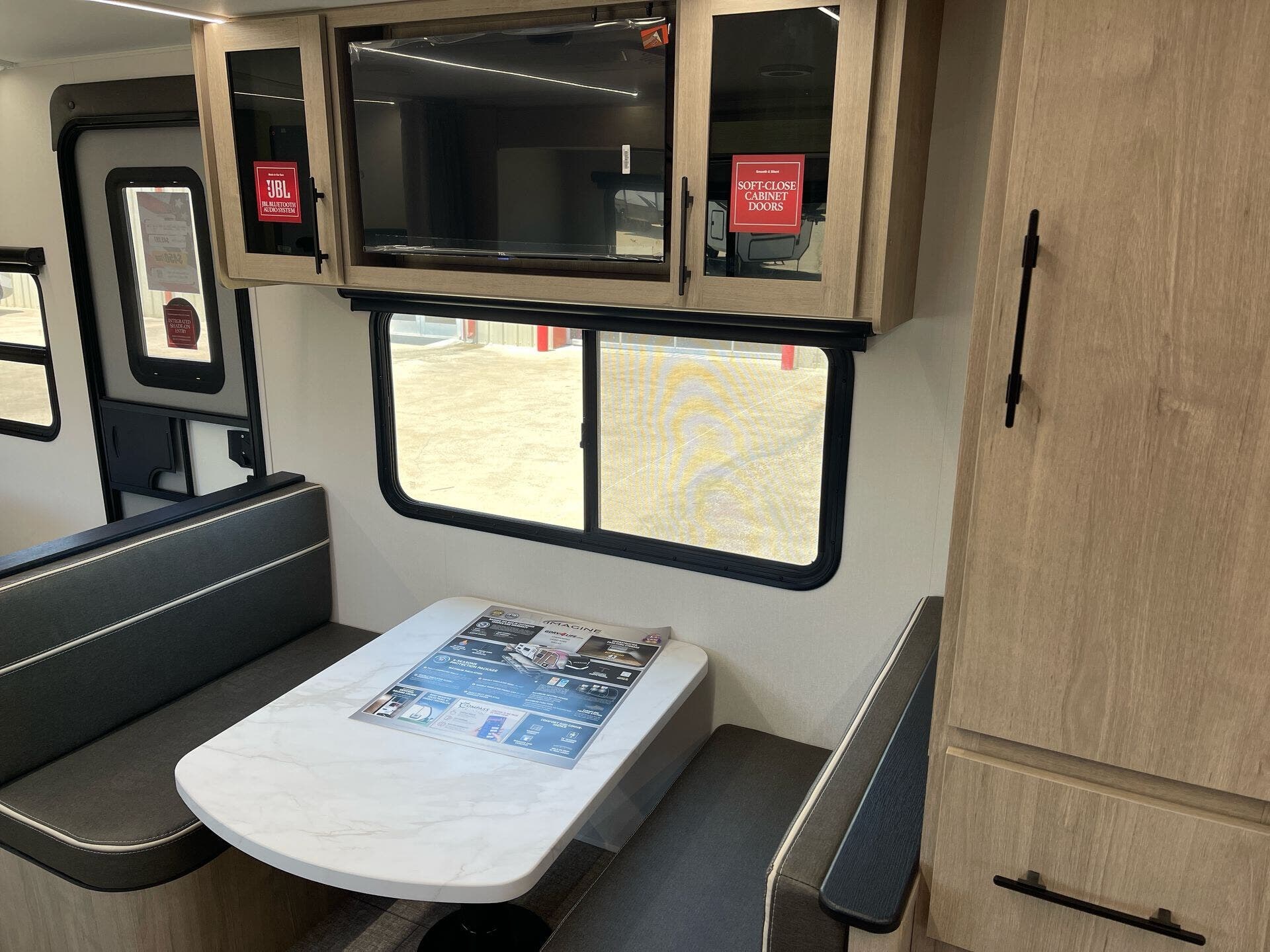 2025 Grand Design Recreational Imagine Narrow Body photo 6
