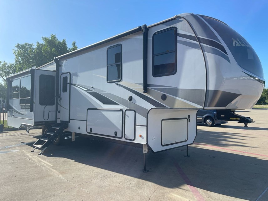 Used 2021 Alliance RV Paradigm 340RL available in Fort Worth, Texas