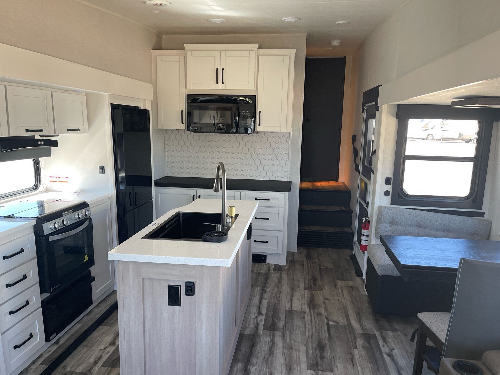 New 2026 Highland Ridge Open Range Roamer 29RLDS available in Fort Worth, Texas