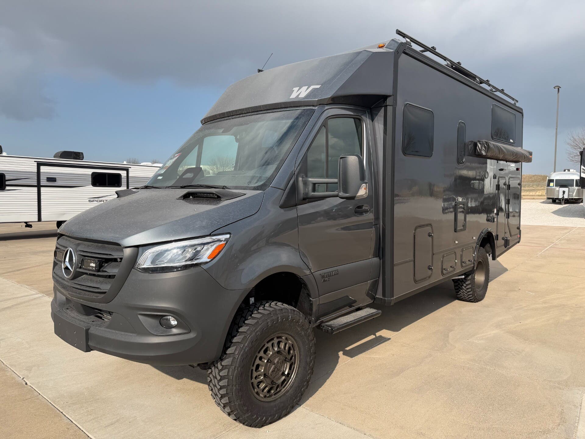New 2026 Winnebago Ekko 23B available in Fort Worth, Texas