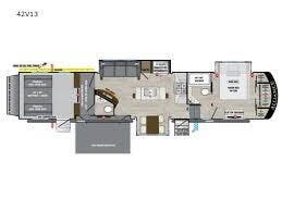 2022 Alliance RV Valor 42V13 - Used Toy Hauler For Sale by McClain's RV Fort Worth in Fort Worth, Texas