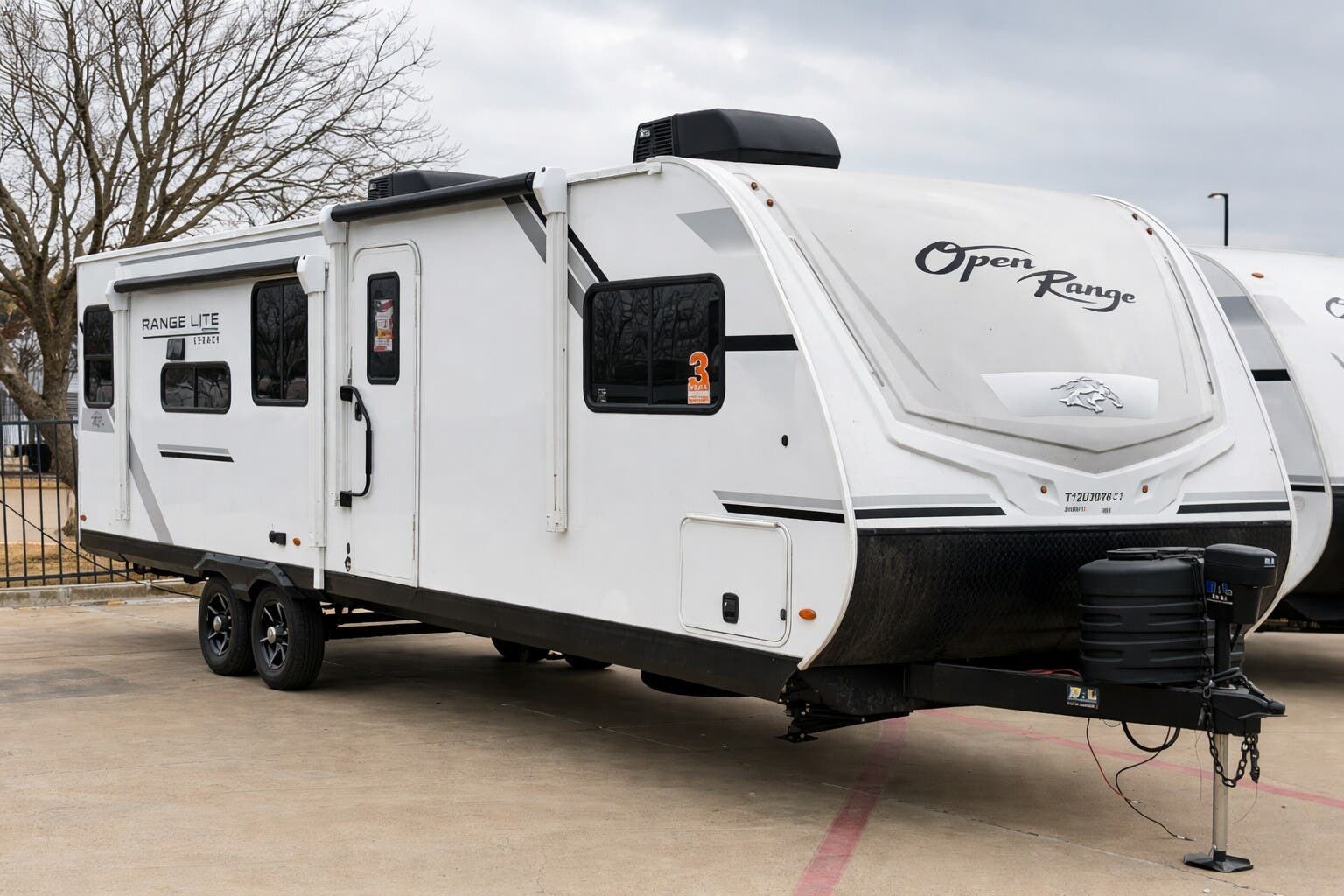 2026 Highland Ridge Open Range LITE 280MKI - New Travel Trailer For Sale by McClain's RV Fort Worth in Fort Worth, Texas features Inverter, Toilet, Awning, Power Awning, Kitchen Sink