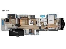 2026 Grand Design Solitude 414LJMJ - New Fifth Wheel For Sale by McClain's RV Fort Worth in Fort Worth, Texas features Pantry, Dryer, Toilet, Microwave, Furnace