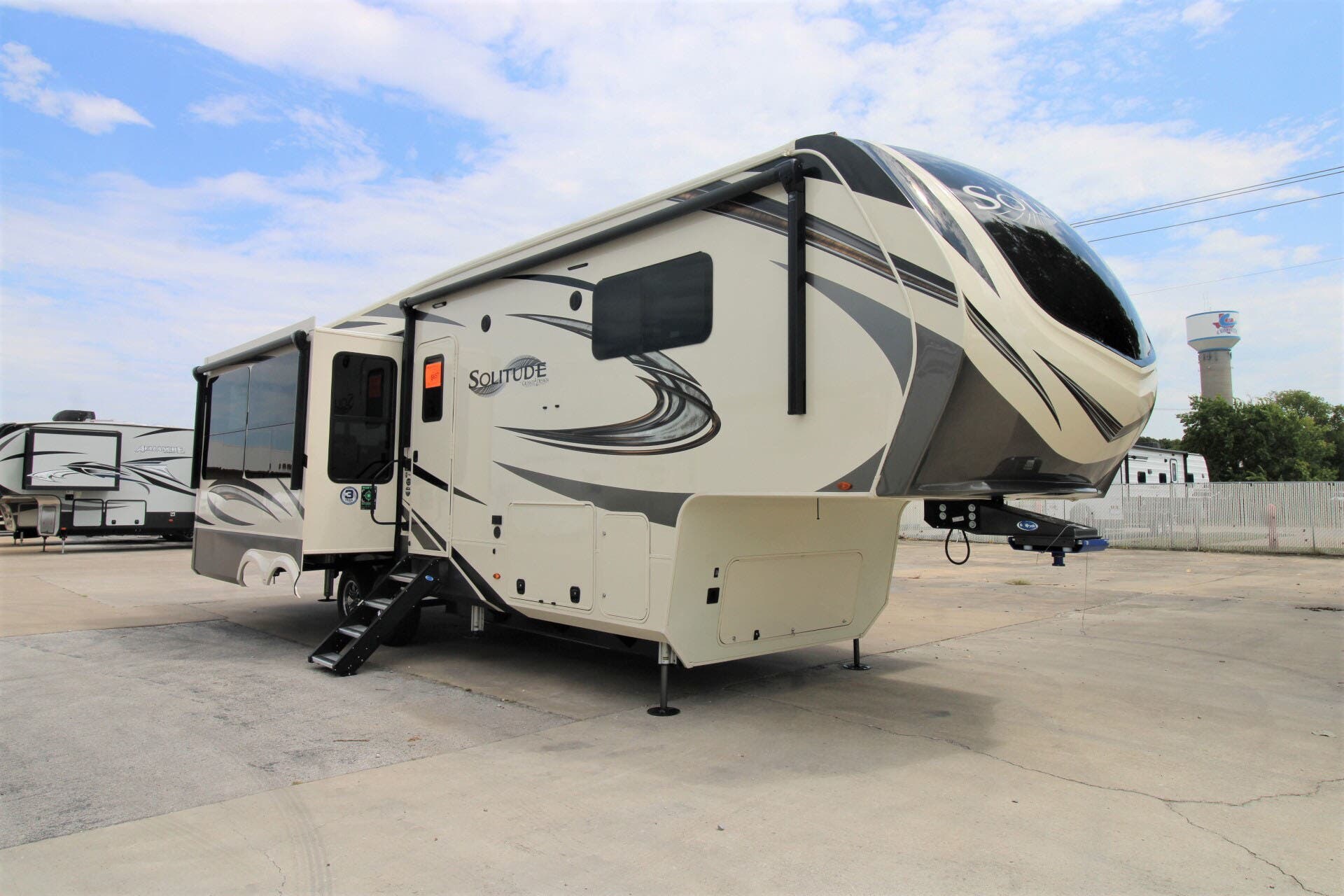 2021 Grand Design Solitude 310GK RV For Sale In Fort Worth TX 76140