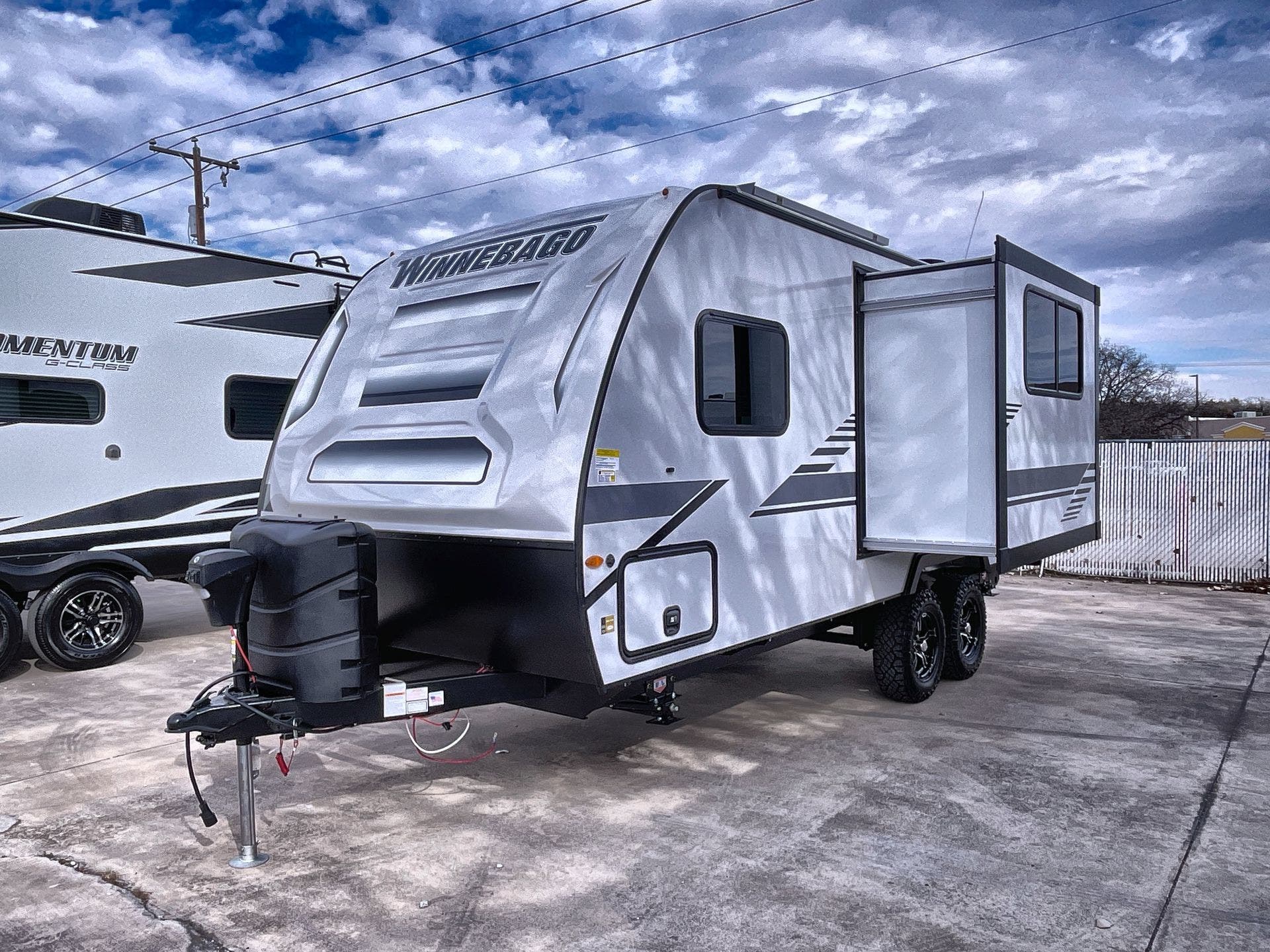 2022 Winnebago Micro Minnie 2108TB RV for Sale in Corinth, TX 76210