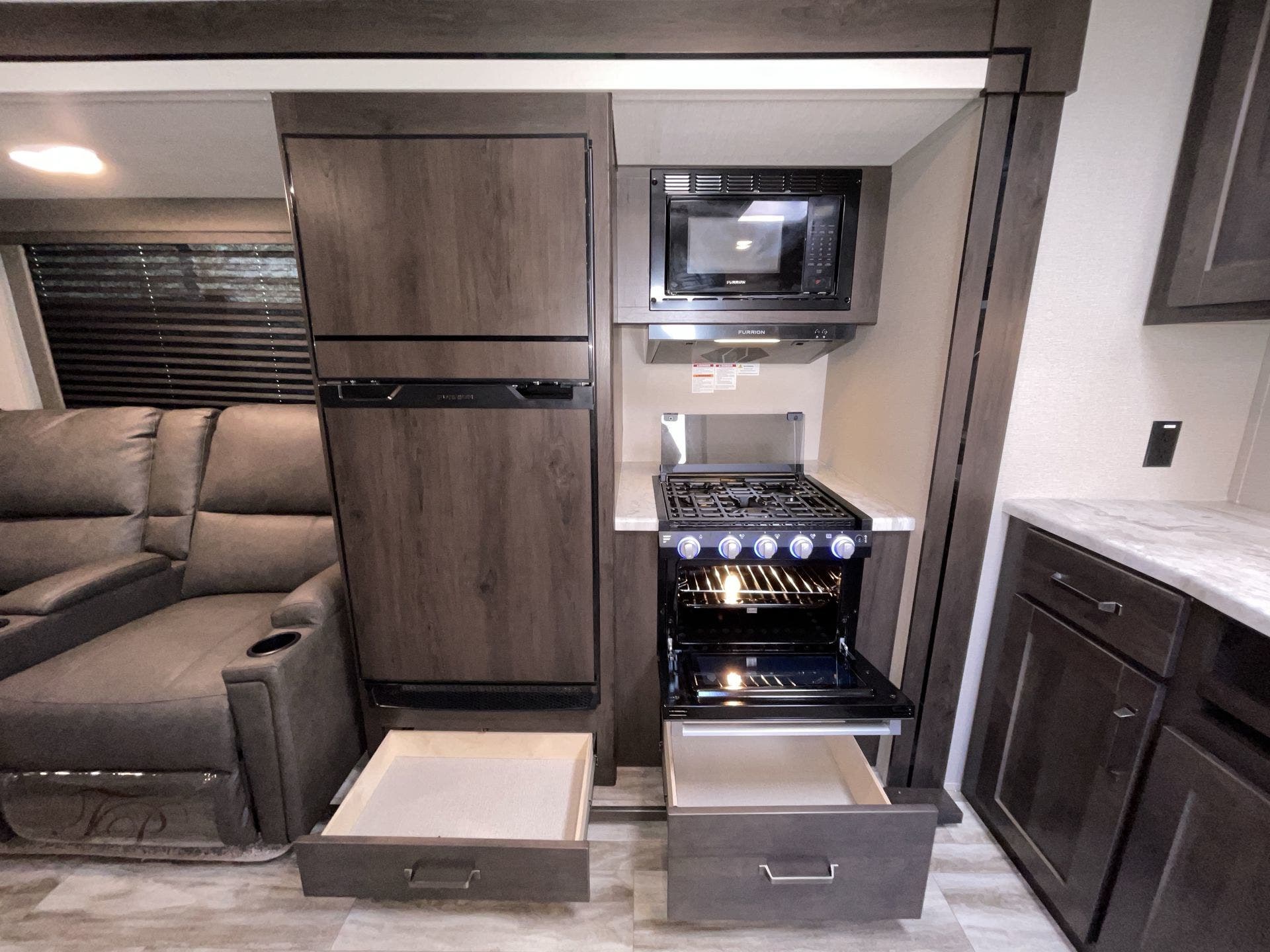 2022 Grand Design Transcend Xplor 261BH RV for Sale in Corinth, TX 76210 |  98041 | RVUSA.com Classifieds