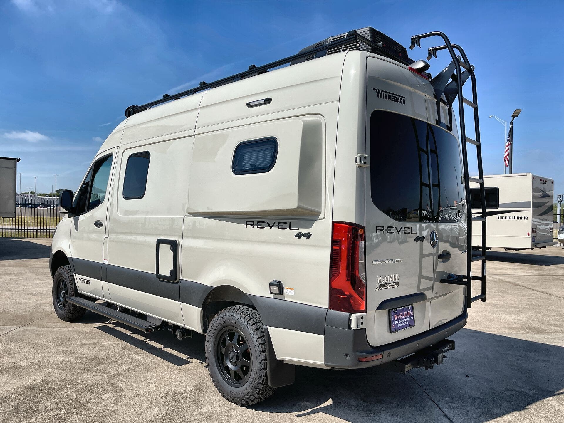 2023 Winnebago Revel 44E RV for Sale in Corinth, TX 76210 99160