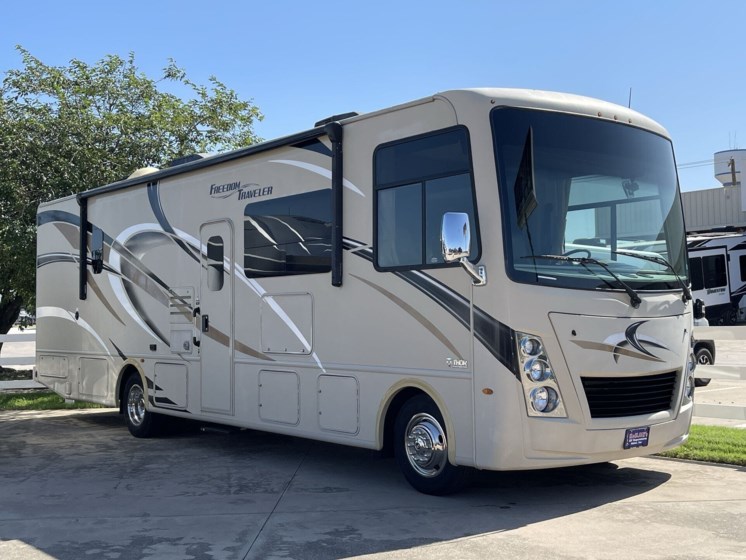 Used 2020 Thor FREEDOM TRAVLER A32 available in Corinth, Texas