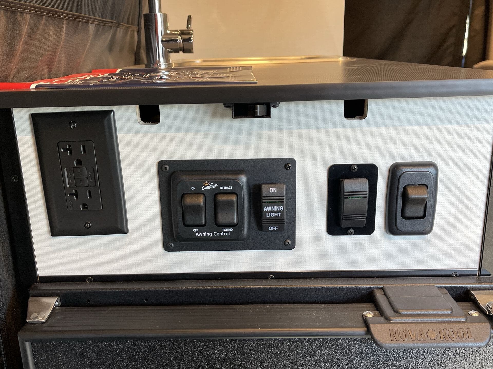 2024 Mercedes Benz Sprinter 2500 photo 11