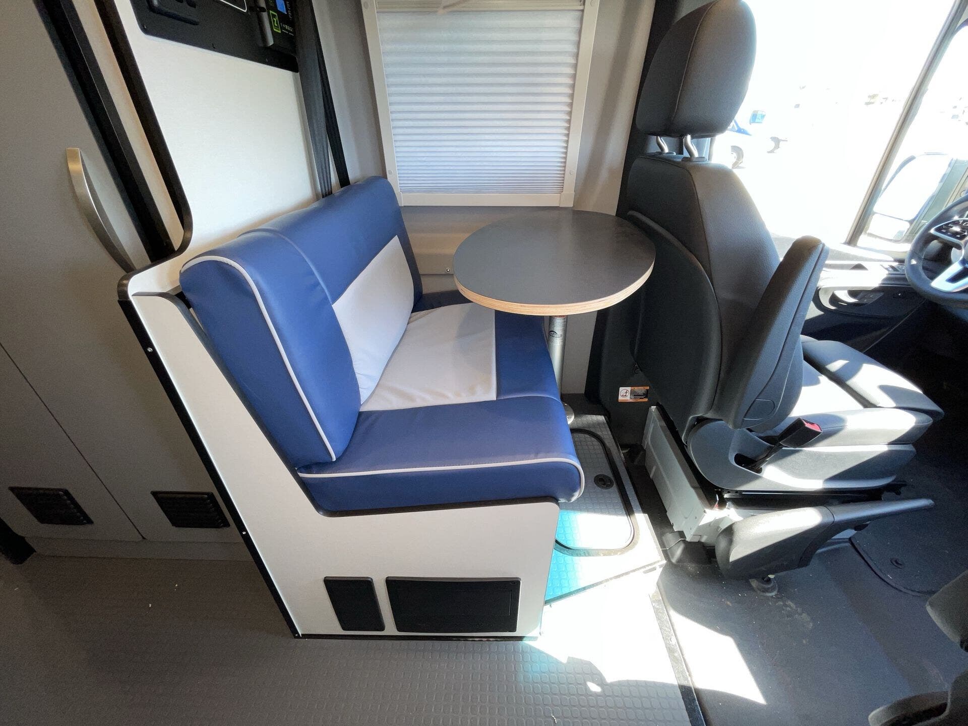 2024 Mercedes Benz Sprinter 2500 photo 15