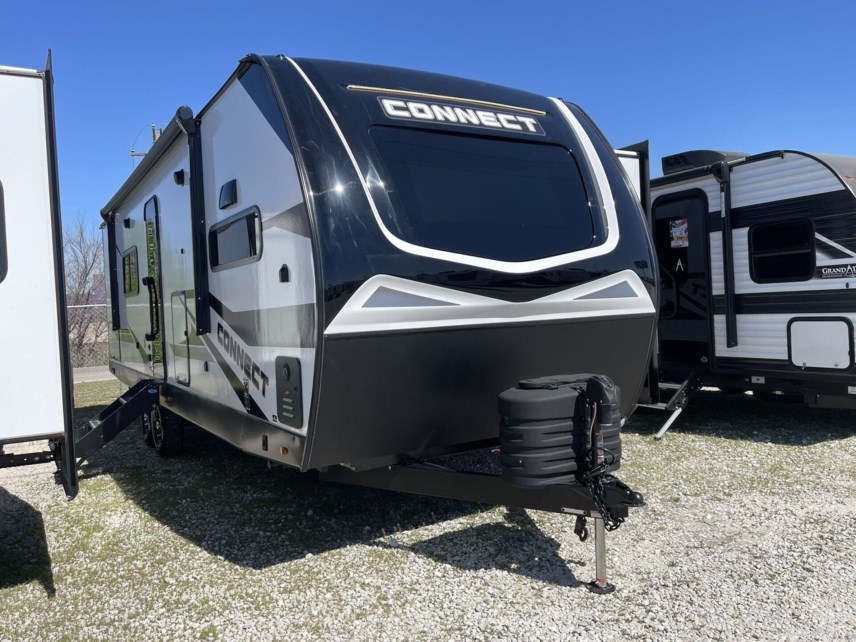 New 2025 K-Z Connect 282FKK available in Kerrville, Texas