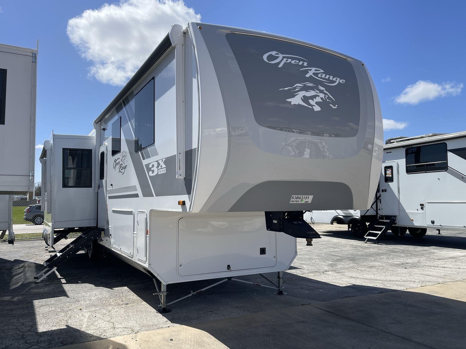 2025 Highland Ridge Open Range 3X 390TBS