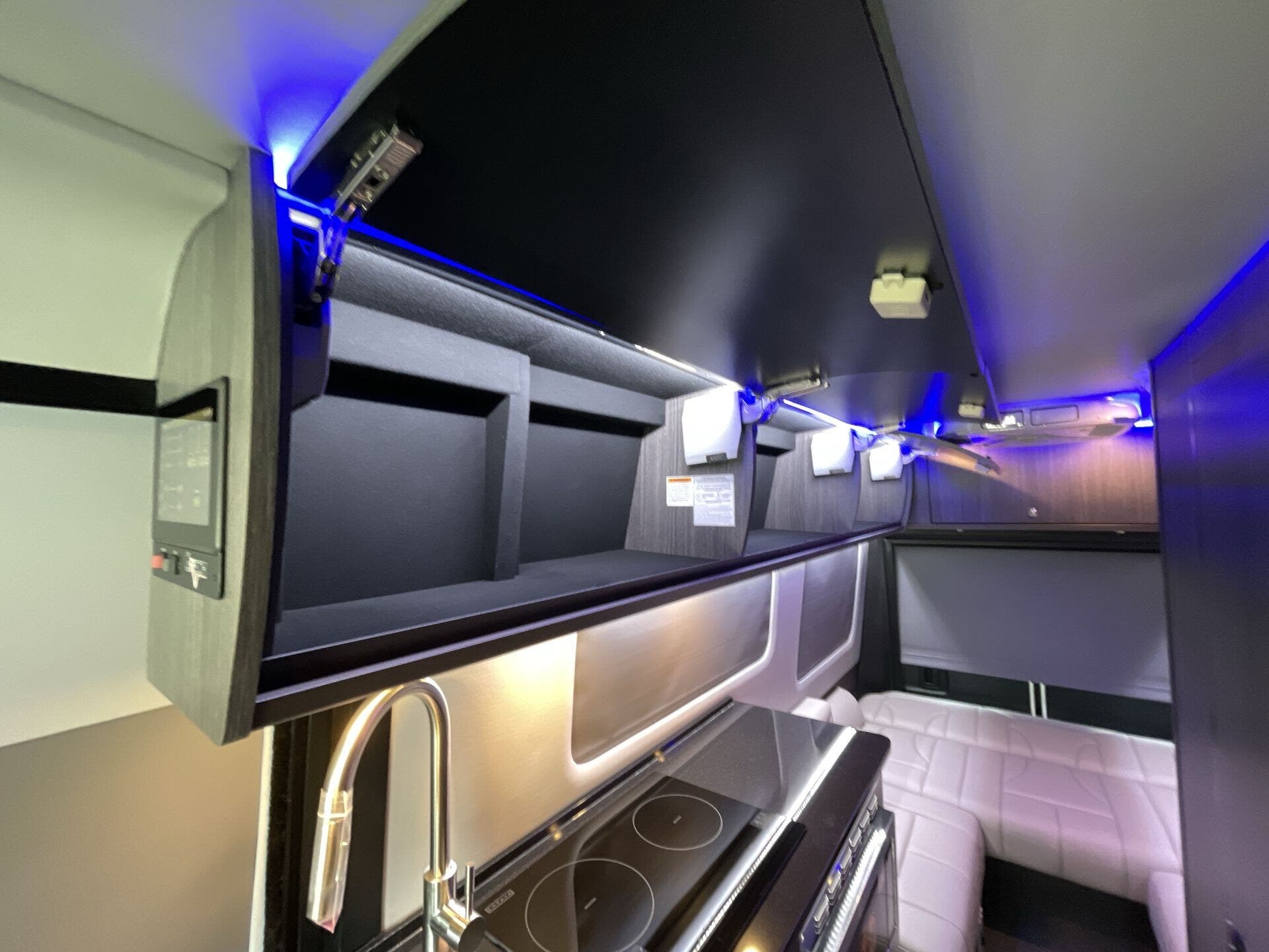 2024 Mercedes Benz Sprinter 3500 photo 15