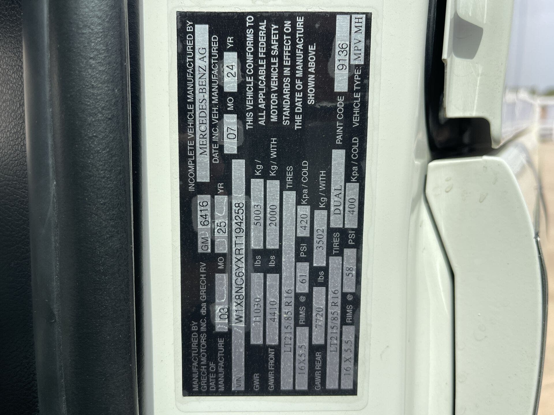 2024 Mercedes Benz Sprinter 3500 photo 40