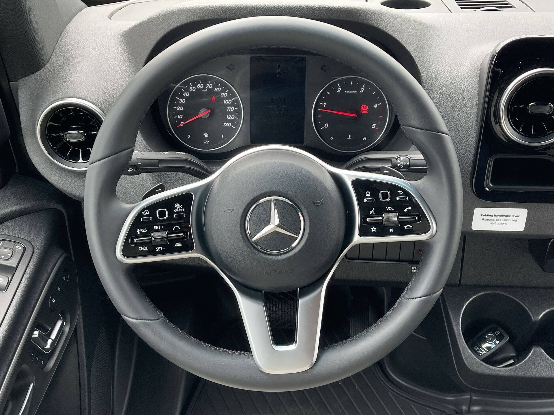 2024 Mercedes Benz Sprinter 3500 photo 38
