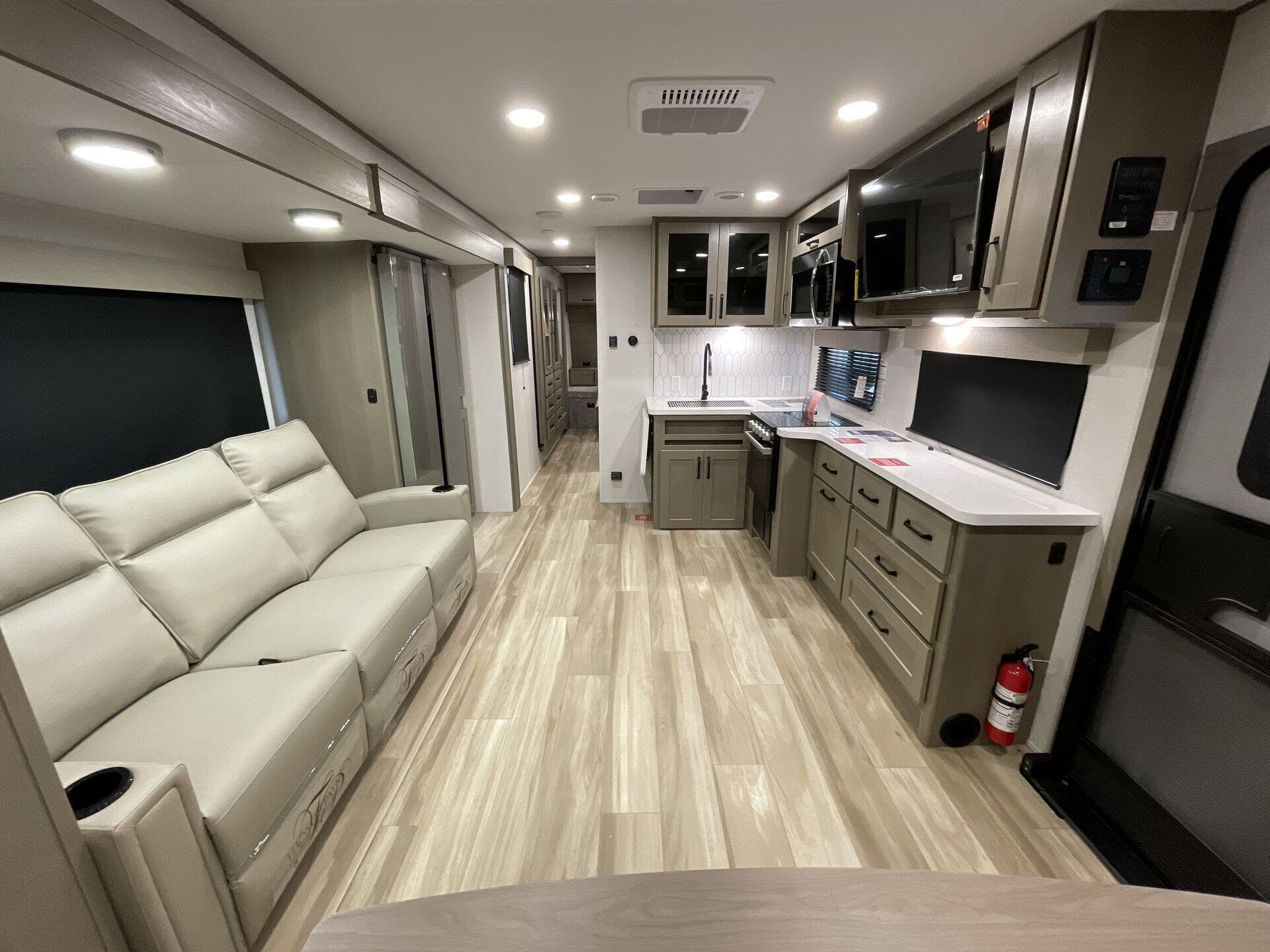 New 2025 Grand Design Reflection 296RDTS available in Corinth, Texas