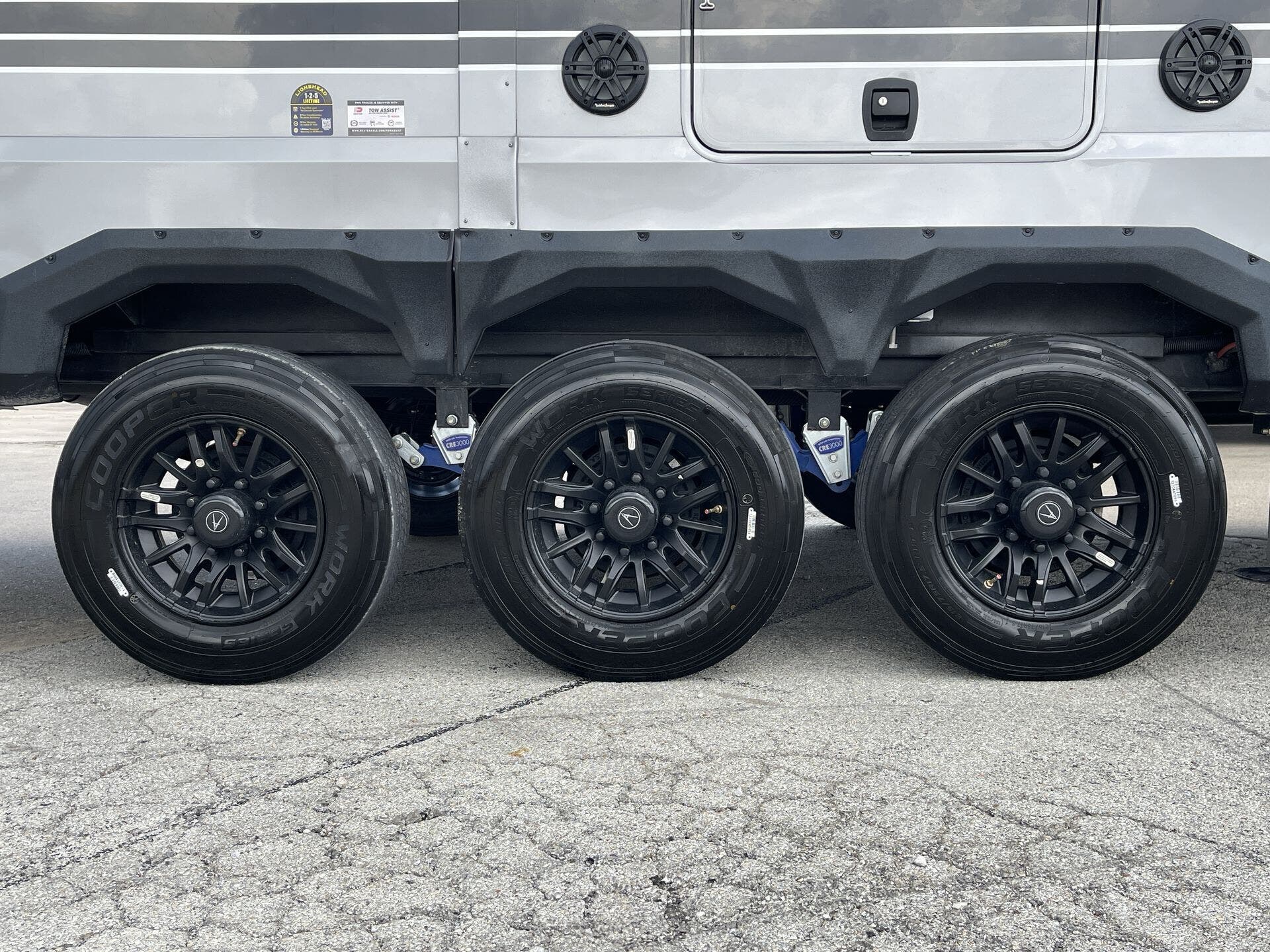 2025 Grand Design Recreational Momentum Wide Body photo 23