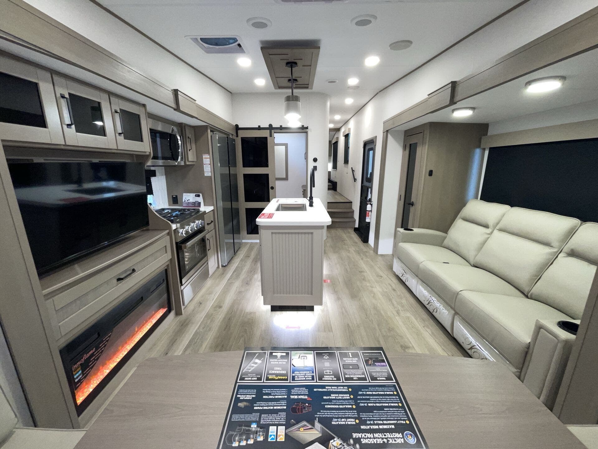 New 2026 Grand Design Reflection 324MBS available in Corinth, Texas