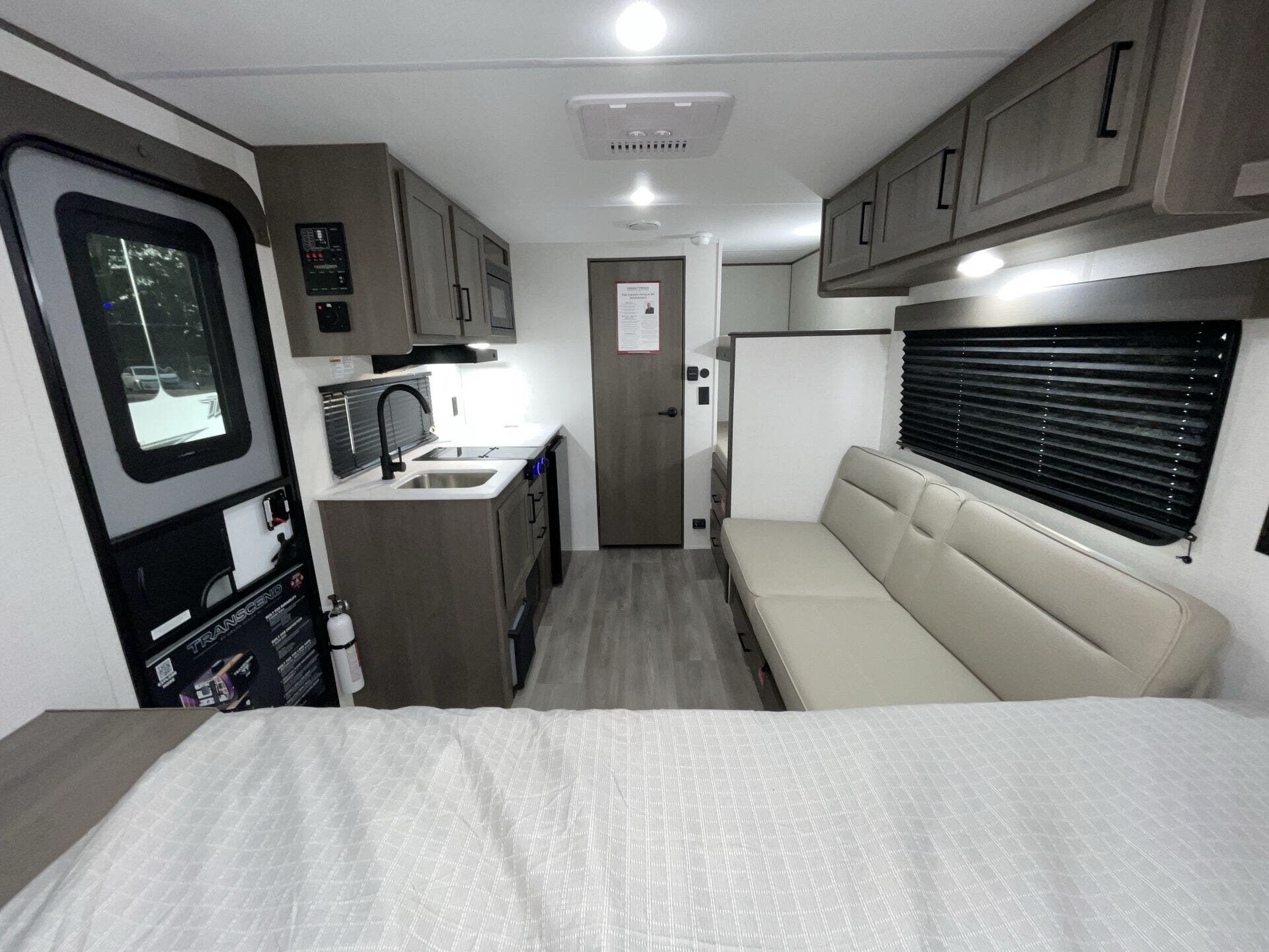 New 2026 Grand Design Transcend One 151BH available in Corinth, Texas