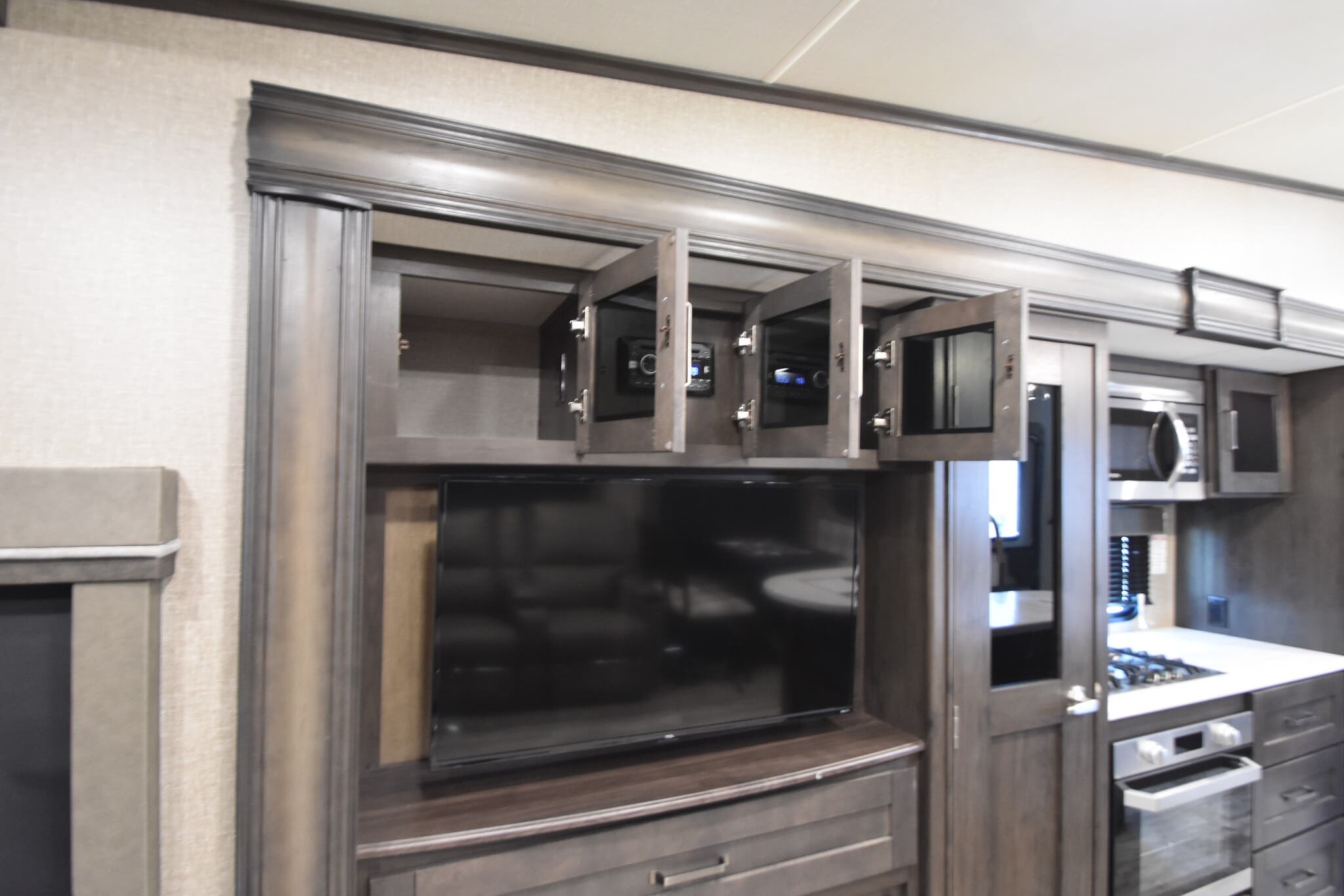 2022 Grand Design Reflection 337RLS RV for Sale in 