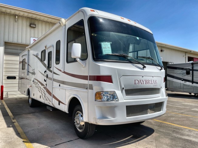 2010 Damon Daybreak Sport 3211 - Used Class A For Sale by McClain
