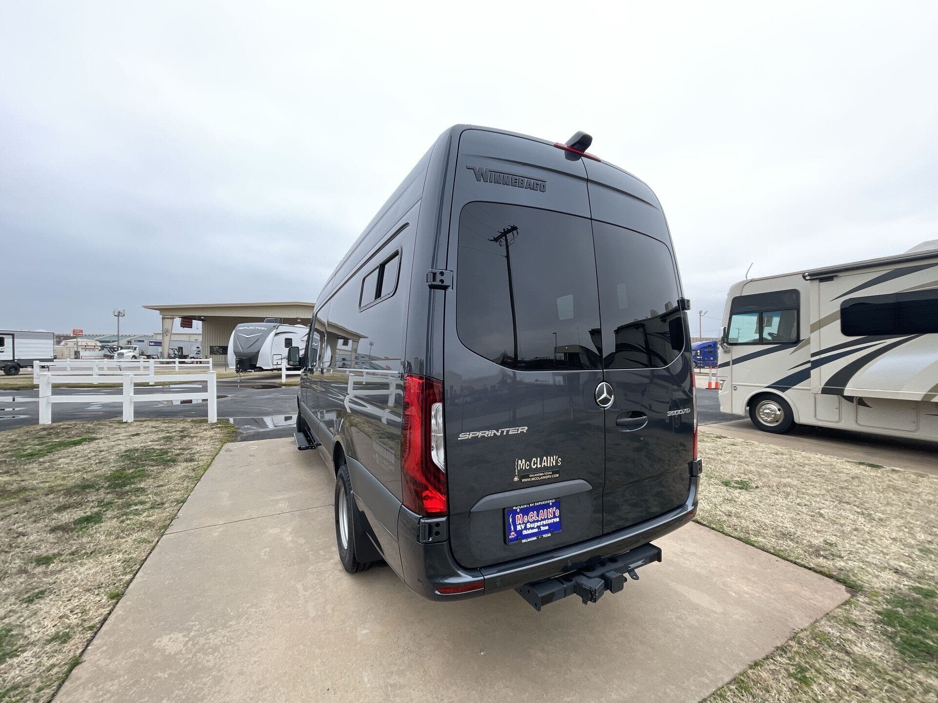 2023 Winnebago Adventure Wagon 70SE RV for Sale in Oklahoma City, OK