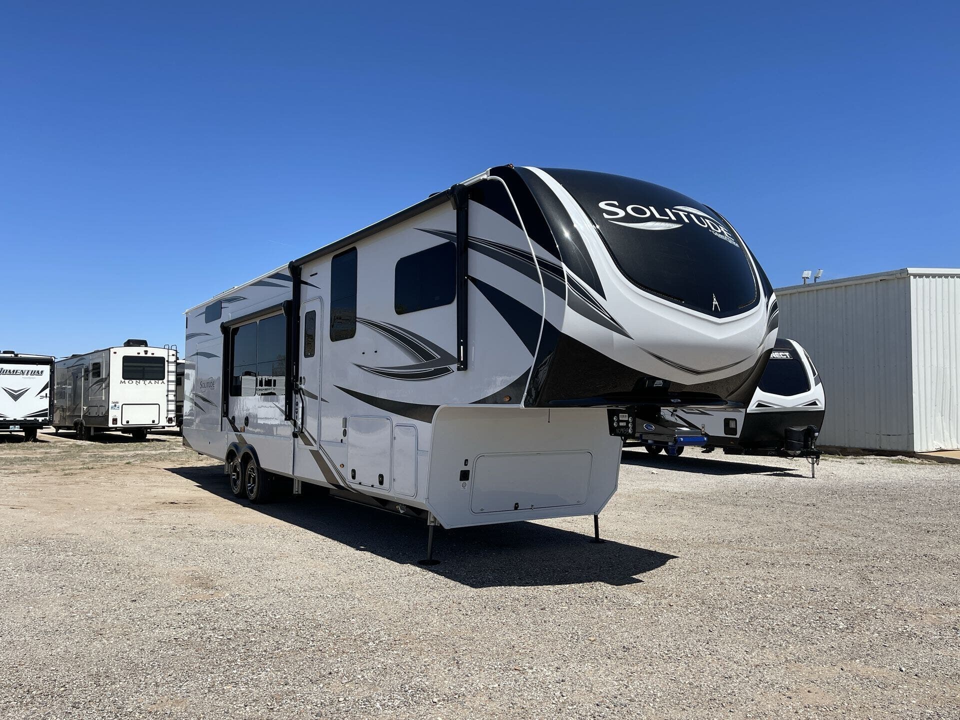 2023 Grand Design Solitude 391DL RV for Sale in Oklahoma City, OK 73127