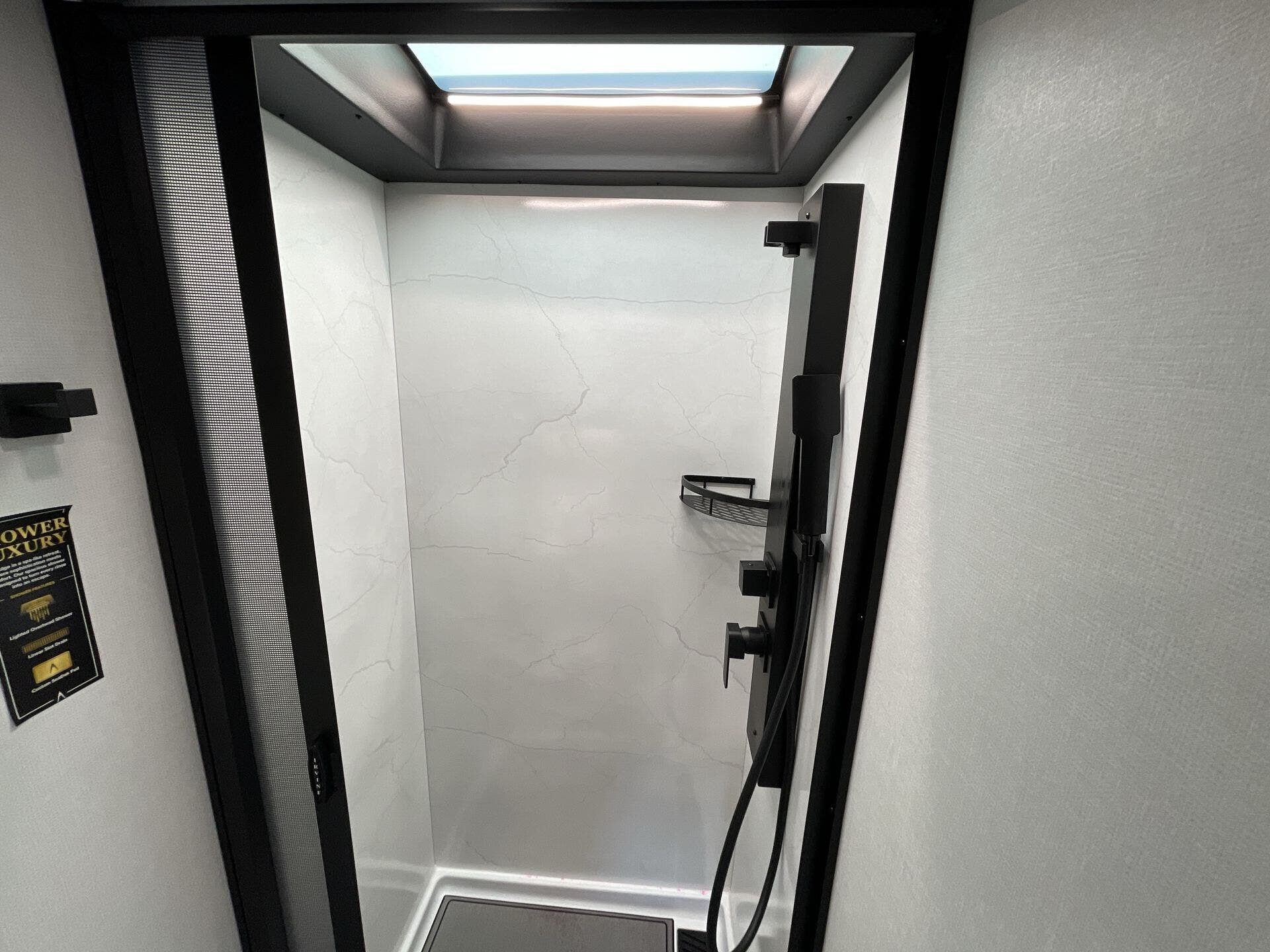 2024 Mercedes Benz Sprinter 4500 photo 20